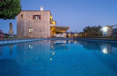 Embrosneros Villa | Impressive Private Villa Gianna with Unique Views!