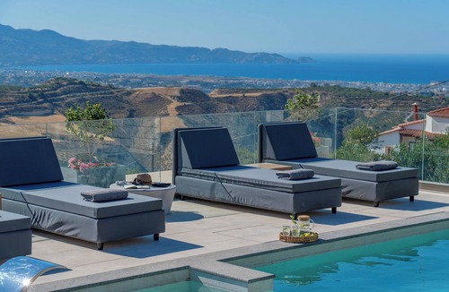 Marathitis Apartment | Indigo private Villa with Pool-Gym-Sauna-BBQ by Hospi