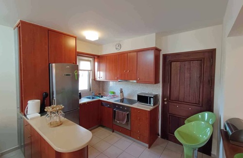 Pyrgos Psilonerou House | Infinity Night Villa - Family house by the sea