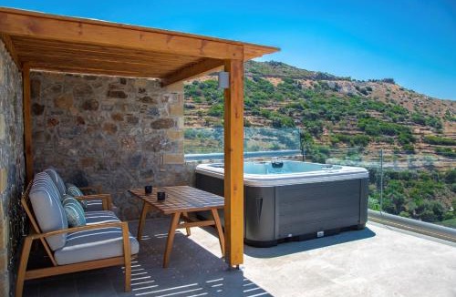 Amigdalokefali Villa | INO I, sea goddess domus jacuzzi by Amigdalokefali Elafonissi