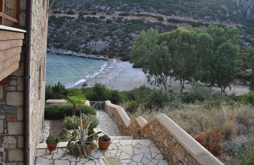 Arkadiko Chorio House | Into The Blue Apartment 2 - A 2-floor apartment with Sea Views right on a pebble