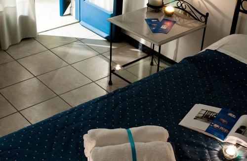Perissa Hotel | Irigeneia Hotel