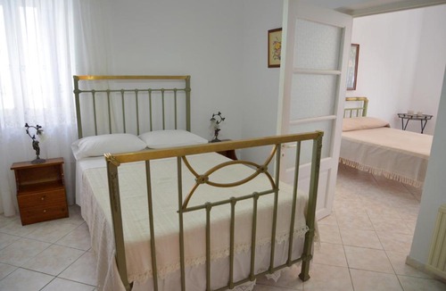 Tripiti House | IRINI`S HOUSE