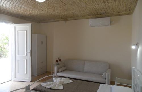 Arkasa Apartment | Irini Studios
