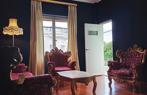 Elefsina Apartment | IRIS Baroque aparment