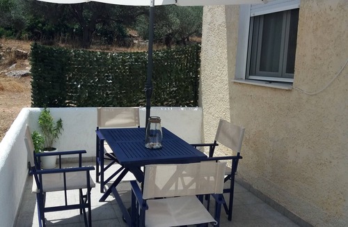 Milos House | Isidora Agistri Island Getaway