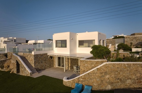 Psarou Villa | J View Villa Mykonos