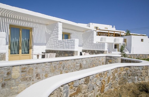 Psarou Hotel | Jenny's Summer Houses