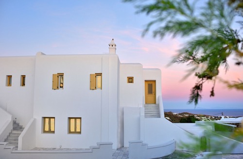Psarou Hotel | Jenny's Summer Houses