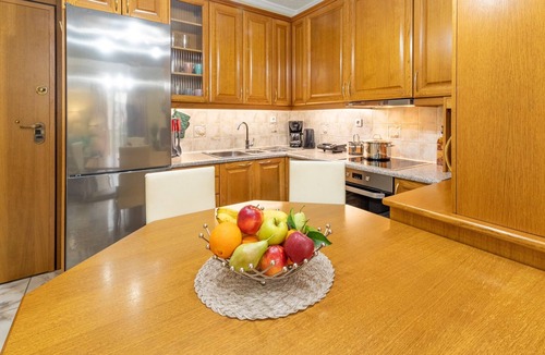 Nafplion City Centre Apartment | Johnny’s Three Bedroom Apartment for 2-8 people —5min from Nafplio center