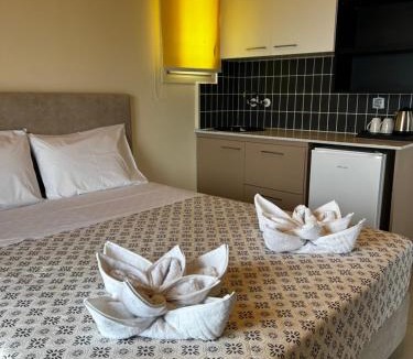 Piskopiano Apartment | JR Villas Asults Only in Korifi Chersonisos