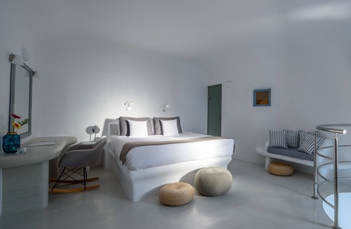 Imerovigli House | Junior Suite at Pegasus Suites & Spa