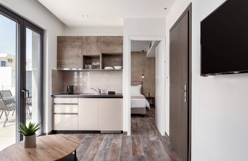 Gazi Apartment | Junior Suite With Balcony By Athenian spirit