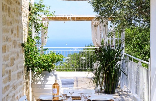 Vlachopoulatika Villa | Juniper House - Charming 3 bed Villa With sea View