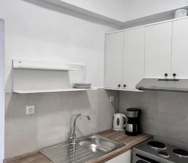 Myrtos Apartment | Kallithea Beach Apartments
