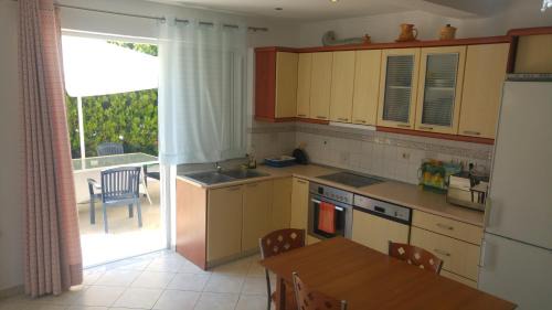 Poros Apartment | Kamares Apartments ΕΕ