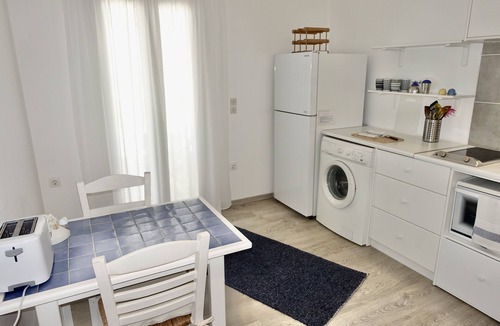 Naxos Villa | Kamari Villa-A2-w/private pool & outdoor spa-Jacuzzi