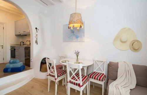 Agios Ioannis Apartment | Kanalia Home with Panoramic Views