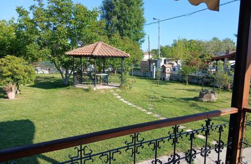 Kallikratia House | Kanela House