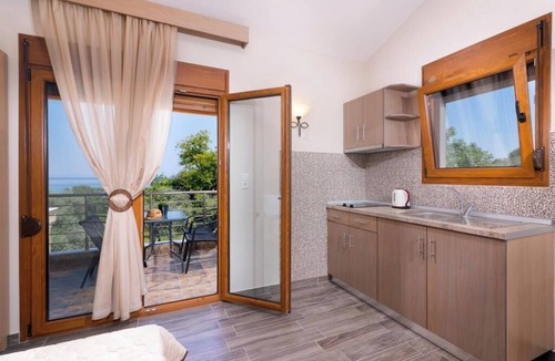 Koinira House | Kapsogeorgis Rooms