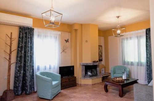 Artemida House | Karavos Grove