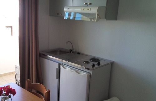 Kolymvari Apartment | Karmi Studios & Apartments