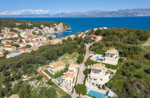 Kassiopi Villa | Kassiopi View Villas-Corfu-Villa Eleni,4 bedrooms,large private pool,prime location