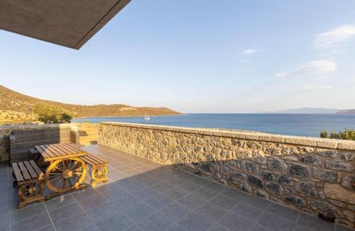 Monemvasia House | Katerina's Villas - Monemvasia Beachfront Stone Paradise