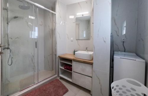 Athens Apartment | Katia Athens Apartment