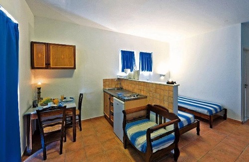 Lardos House | Katikies Studios & Apartments