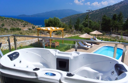 Aetos Villa | 𝐊efalonia 𝐇orizon 𝐕illa 2- Amazing sea & mountain view w/private heated pool