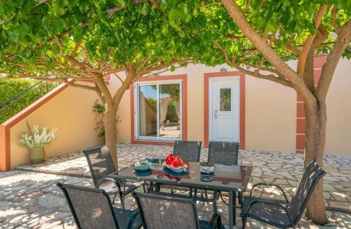 Karavomylos Apartment | Kefalonia View Villas
