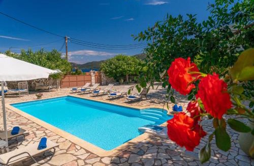 Karavomylos Apartment | Kefalonia View Villas