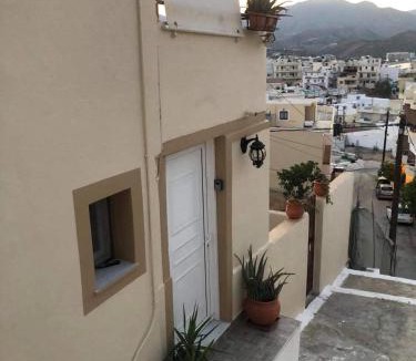 Karpathos Apartment | Kelly's studio SISAMOS