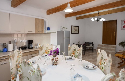 Vizari House | Kentrochori Mountain View House