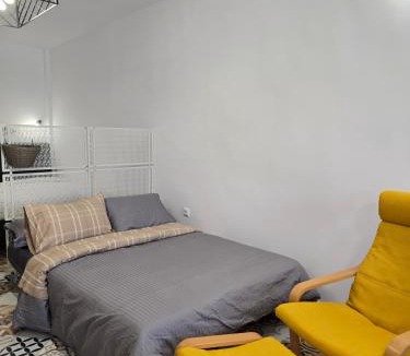 Aigaleo Apartment | Kiki's comfort stay in West Athens