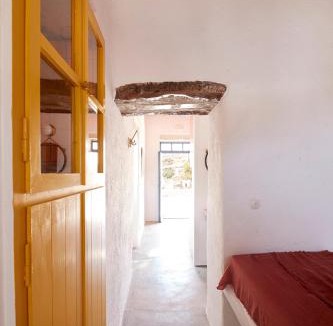 Psathi House | Kimolos View