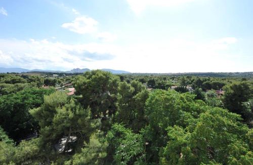 Isthmia Hotel | King Saron Hotel Resort