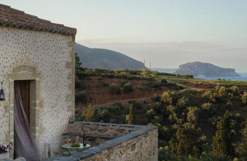 Xifias Hotel | Kinsterna Hotel