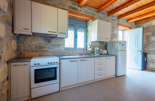 Faistos Apartment | Kipos, Kato Apartment on the outskirts of Kamilari (Metochi)