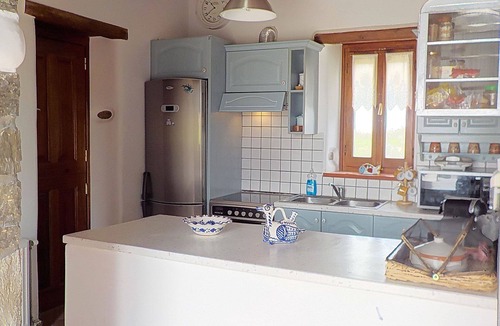 Pounta House | Kite surfer's favourite, seaviews and BBQ, walk to seashore!