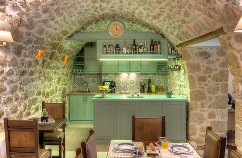 Oitylo Apartment | Korona Boutique Hotel