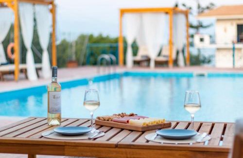 Pylos-Nestoras Apartment | Koroni Xenios Zeus, Seaview Summer Retreats
