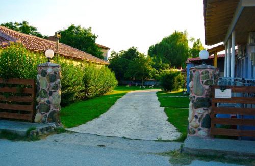 Topeiros House | Kremasti Rooms