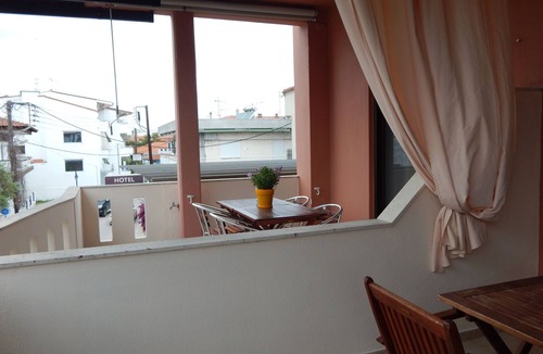Pefkochori Apartment | Kripis Studio Pefkohori No1, 50m from the sea.