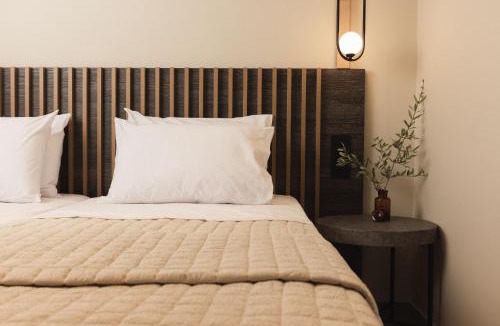 Psarou Apartment | krystalia's luxury studio1