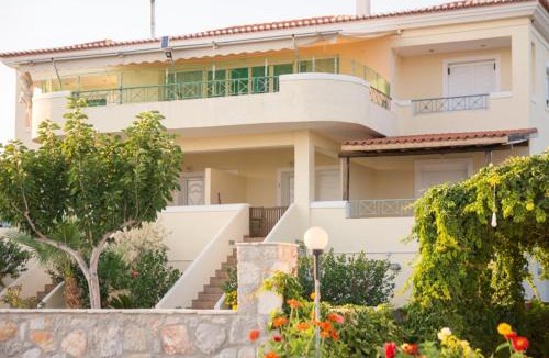 Pigadia Apartment | Ktima Develekou