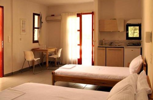Charakas Apartment | Kyfanta, studios & apartments in Kyparissi