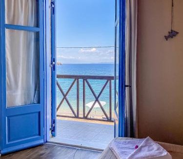 Skala Mistegnon House | Kyparissis Beach Houses
