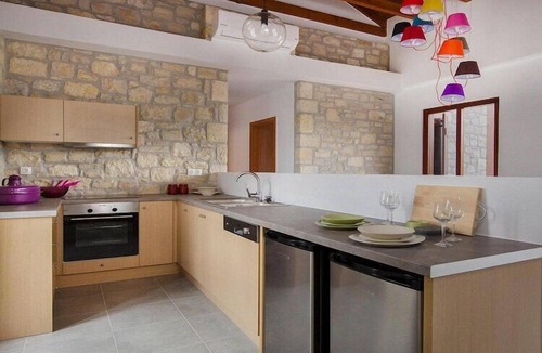 Kirianna House | Kyrianna Villa with Pool & Sea View